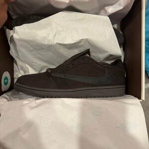 Jordan 1 Low Retro Travis Scott Velvet Brown Size 10.5 NEW